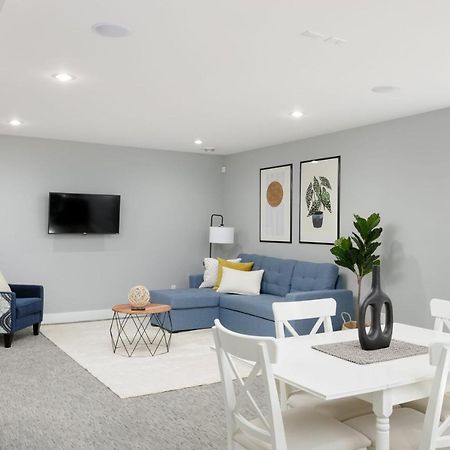 Bright New 1 Bedroom Private Secondary Basement Suite Норт-Ванкувер Екстер'єр фото